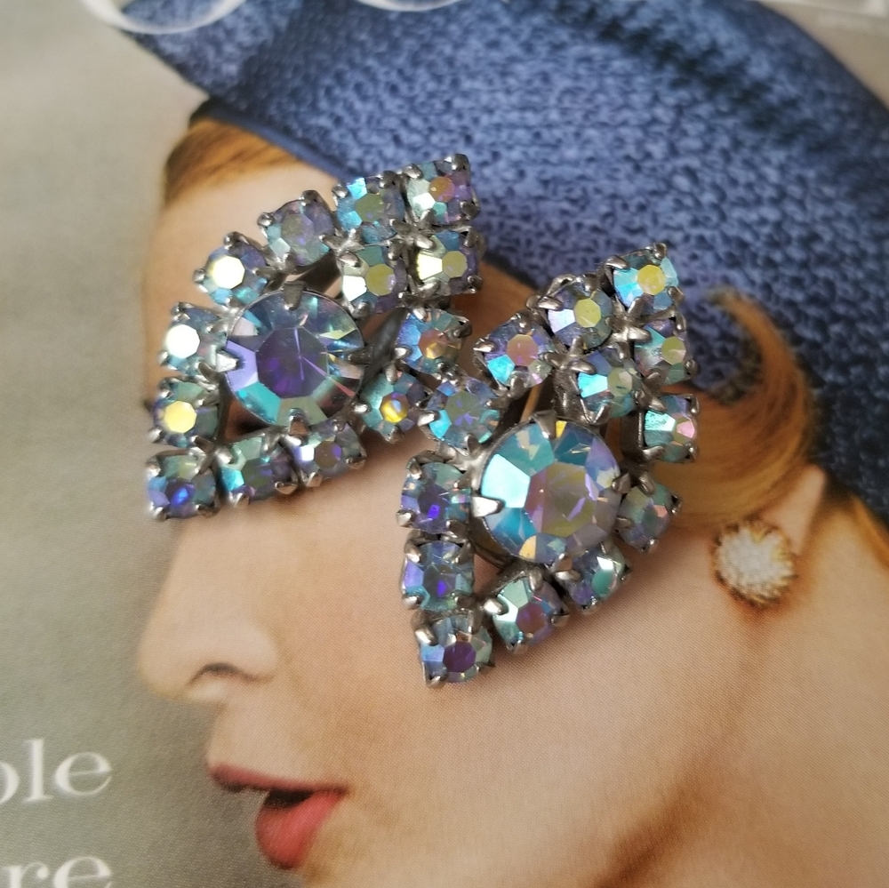 ❗Vintage 1950s Aquamarine Rhinestone Statement Earrings❗